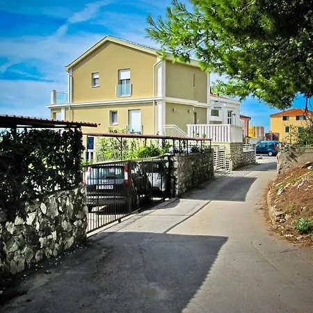 Kate Apartamento Trogir